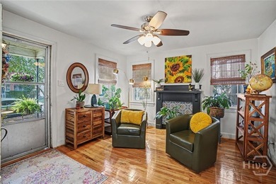 Located in Savannah's vibrant & artsy Victory Heights - photo 8