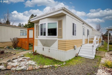 Rogue River Home For Sale in Grantspass Oregon