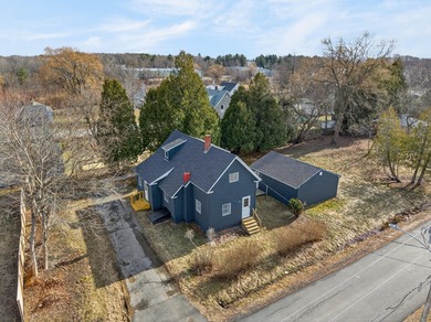Welcome to 8 Autumn Street in Rockland--a spacious in-town - photo 1