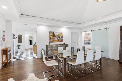 Remodeled 4BR, 4.5BA ground-floor end-unit incl. 1/1 guest suite - photo 18