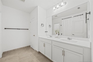 Immaculate Condition, Outstanding Value + an Amazing & Versatile - photo 9