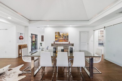 Remodeled 4BR, 4.5BA ground-floor end-unit incl. 1/1 guest suite - photo 19