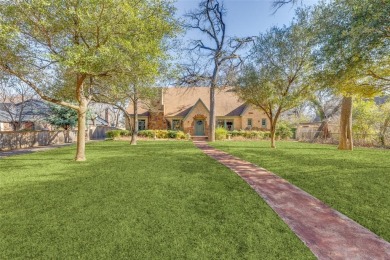 Lake Home For Sale in Dallas, Texas