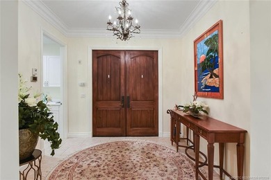 Gorgeous 2 BR, 2 BA condo boasts sophistication and luxury - photo 4