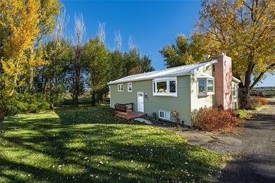 Yellowstone River Home For Sale in Worden Montana