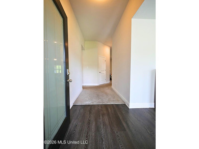 This beautifully maintained all-brick home, built just six years - photo 6