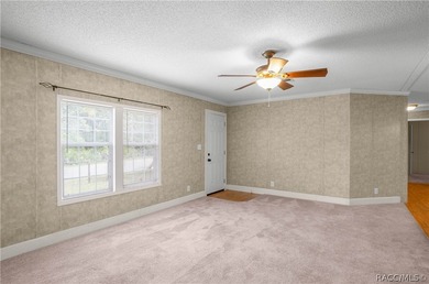 AFFORDABLE, UPDATED & MOVE-IN READY! Looking for space - photo 7