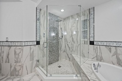 Perfectly located in the heart of West Palm Beach, this stylish - photo 15
