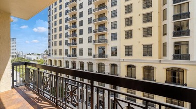 Perfectly located in the heart of West Palm Beach, this stylish - photo 22