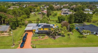 Location! Location! Location! Fantastic Opportunity To Live In - photo 4