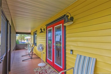 Location! Location! Location! Fantastic Opportunity To Live In - photo 5