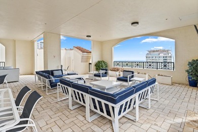Perfectly located in the heart of West Palm Beach, this stylish - photo 25