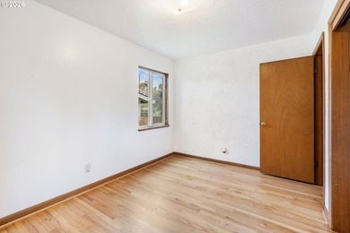 Opportunity knocks in the heart of Beaverton. This beautifully - photo 25