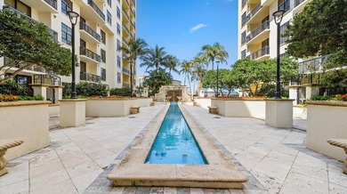 Perfectly located in the heart of West Palm Beach, this stylish - photo 26