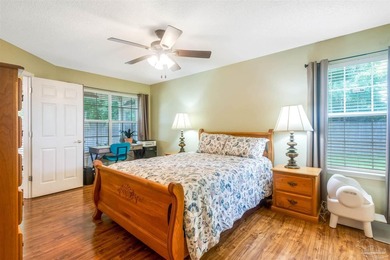 Come see this gorgeous, well-maintained home in North Pensacola! - photo 32