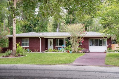 Beautifully maintained 4-bedroom, 2-bath pool home in the - photo 1