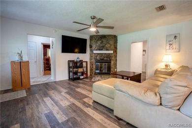 Beautifully maintained 4-bedroom, 2-bath pool home in the - photo 6
