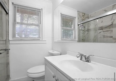 Charming home just minutes from shopping, Crown complex and