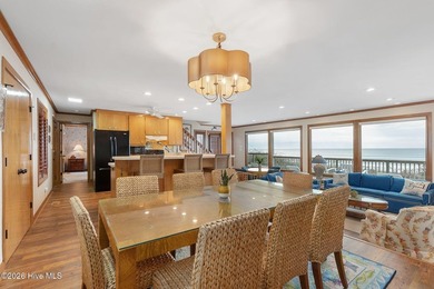 Charming 4-bedroom oceanfront cottage in Pine Knoll Shores - photo 4