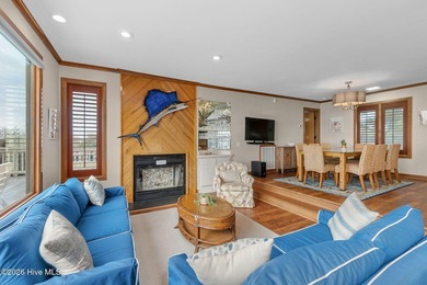 Charming 4-bedroom oceanfront cottage in Pine Knoll Shores - photo 5