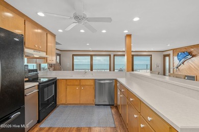 Charming 4-bedroom oceanfront cottage in Pine Knoll Shores - photo 6