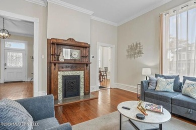 Experience the perfect blend of timeless Victorian elegance and - photo 10