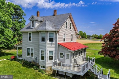 ***PRICE IMPOROVEMENT*** RARE OPPORTUNITY TO OWN 3.34 PRIVATE - photo 3