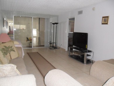 MLS Remarks Charming 1-bedroom, 1-bath residence located in the - photo 2