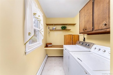 Welcome to this beautiful 4-bedroom, 2.5-bath Colonial located - photo 13