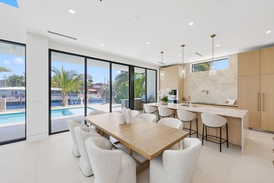 Brand-new modern waterfront estate offering the ultimate South - photo 14