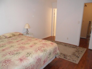 MLS Remarks Charming 1-bedroom, 1-bath residence located in the - photo 6