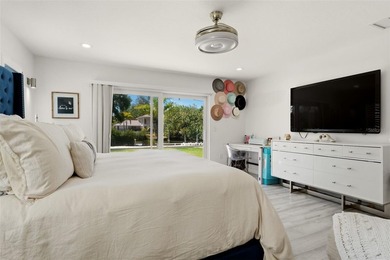 Hidden behind an expansive 250-foot circular driveway, the - photo 18