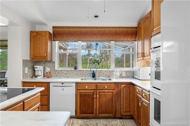 SEA. AIR. LAND. Extraordinary 5-acre waterfront estate offering - photo 18