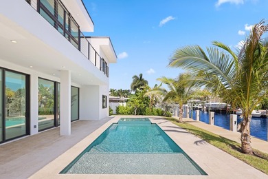 Brand-new modern waterfront estate offering the ultimate South - photo 25