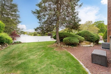 Welcome to this beautiful 4-bedroom, 2.5-bath Colonial located - photo 28