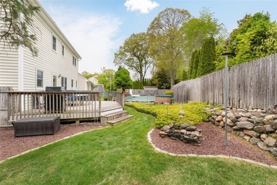 Welcome to this beautiful 4-bedroom, 2.5-bath Colonial located - photo 30
