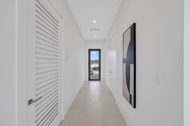 Brand-new modern waterfront estate offering the ultimate South - photo 37