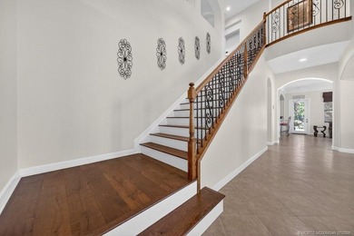 Tropical oasis within one of Palm City FL premier gated - photo 6