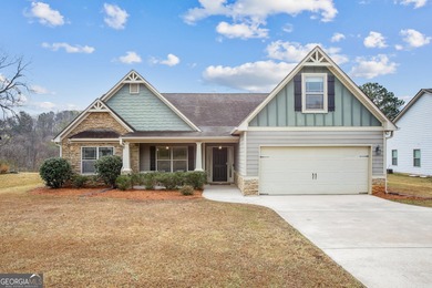 Lake Home For Sale in Fayetteville, Georgia