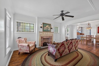 Discover this beautifully reimagined cottage in the heart of - photo 4