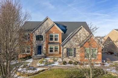 Welcome to luxury living *on* the Shaker Run Golf Course! This - photo 14