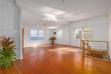 This classic Hawaiian plantation home overlooking Laupahoehoe - photo 15