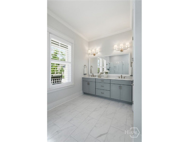 BETTER THAN NEW! Built in 2023, this custom home in The Reserve - photo 16