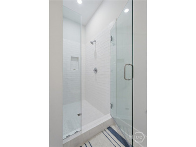 BETTER THAN NEW! Built in 2023, this custom home in The Reserve - photo 19