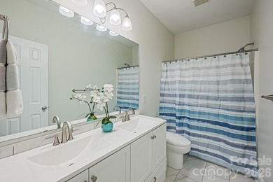 Beautifully Remodeled 4BR/3BA Home in Highly Sought-After - photo 21