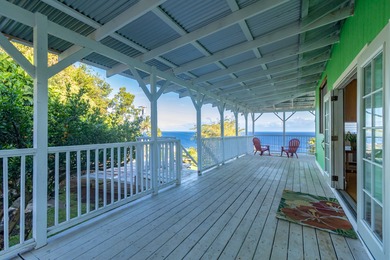This classic Hawaiian plantation home overlooking Laupahoehoe - photo 22