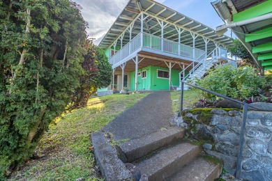 This classic Hawaiian plantation home overlooking Laupahoehoe - photo 25