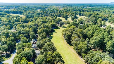 Beautifully Remodeled 4BR/3BA Home in Highly Sought-After - photo 34