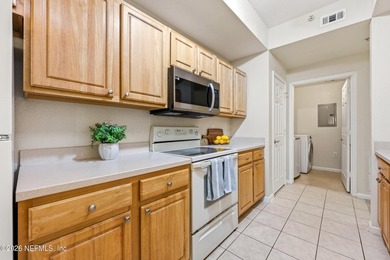 OPEN HOUSE - 7/25, SAT, 11a - 1p - LOCATION, LOCATION, LOCATION - photo 9