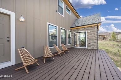 This stunning 4-bed, 3-bath mountain retreat combines luxury - photo 41